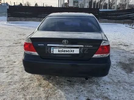 Toyota Camry 2002 года за 4 600 000 тг. в Рудный – фото 2