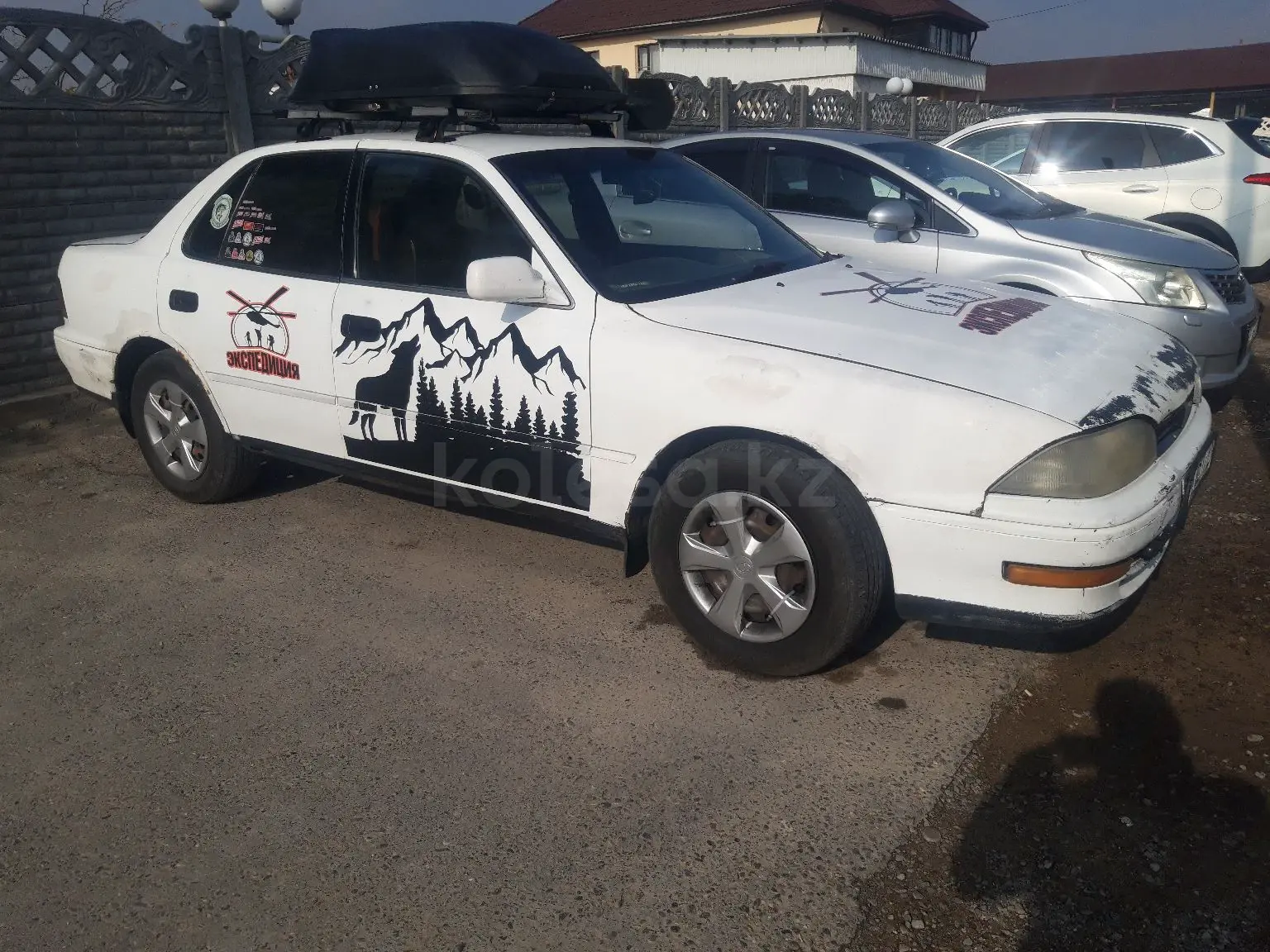 Toyota Camry, 1990