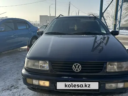 Volkswagen Passat 1995 года за 2 550 000 тг. в Караганда – фото 23