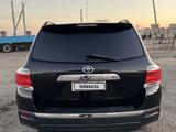 Toyota Highlander 2013 года за 12 000 000 тг. в Караганда – фото 2