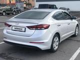 Hyundai Elantra 2017 года за 8 350 000 тг. в Караганда – фото 3