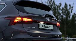 Hyundai Santa Fe 2021 года за 17 000 000 тг. в Алматы – фото 4