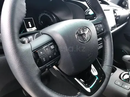 Toyota Hilux 2018 года за 18 300 000 тг. в Атырау – фото 13