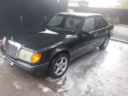 Mercedes-Benz E 230 1990 года за 1 100 000 тг. в Алматы – фото 5