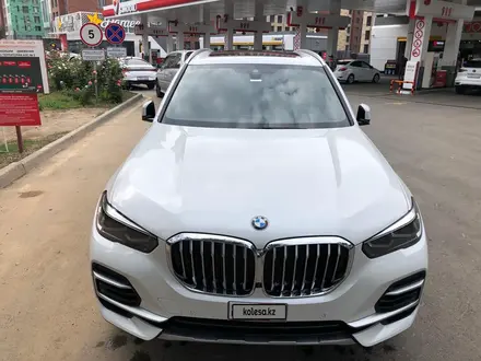BMW X5 2022 года за 38 500 000 тг. в Алматы – фото 11