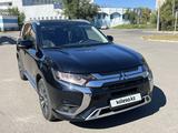 Mitsubishi Outlander 2022 годаүшін11 400 000 тг. в Павлодар