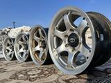 R 16 Racing wheels original. Ширина 8j et 0. за 155 000 тг. в Алматы – фото 3