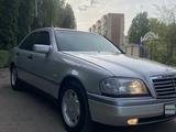 Mercedes-Benz C 220 1995 годаүшін2 150 000 тг. в Алматы
