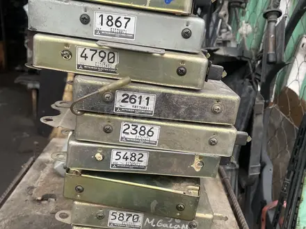 Компьютер двигатель Акпп блок форсунок драйвер за 30 000 тг. в Алматы – фото 7