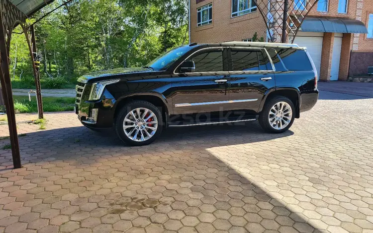 Cadillac Escalade 2018 годаfor31 500 000 тг. в Щучинск