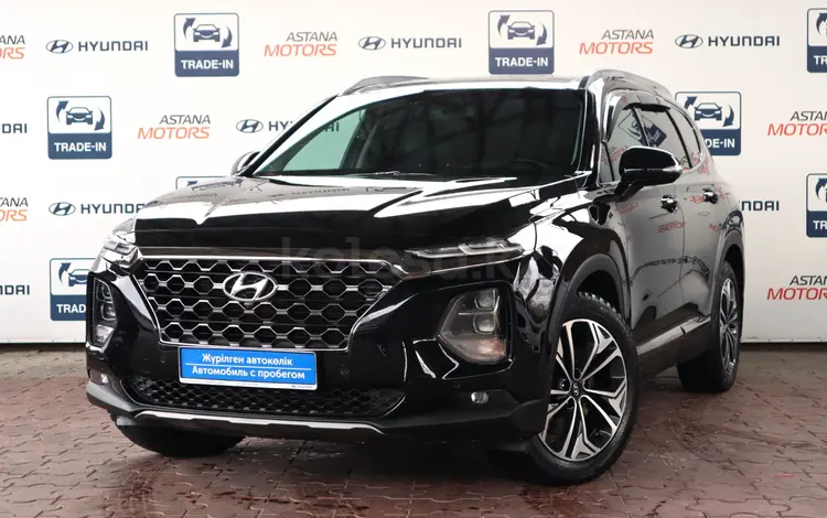 Hyundai Santa Fe 2019 годаfor15 700 000 тг. в Алматы