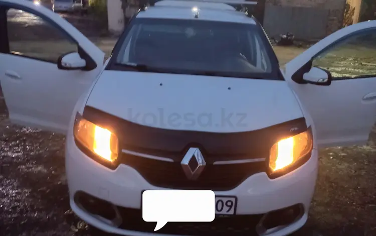 Renault Sandero 2015 годаүшін3 500 000 тг. в Караганда