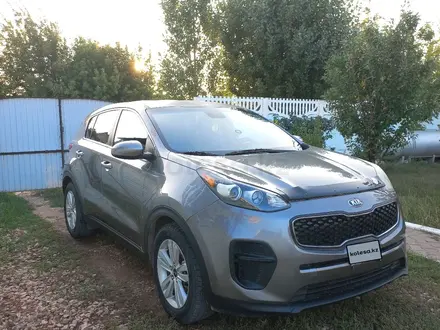 Kia Sportage 2017 года за 6 000 000 тг. в Актобе – фото 7