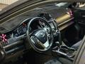 Toyota Camry 2013 годаүшін8 900 000 тг. в Атырау – фото 16