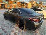 Toyota Camry 2007 годаfor5 600 000 тг. в Актау – фото 2