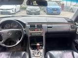 Mercedes-Benz E 320 2000 года за 4 600 000 тг. в Алматы – фото 5