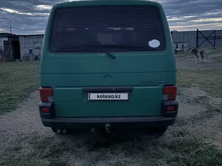 Volkswagen Caravelle 1996 года за 5 500 000 тг. в Есиль – фото 2