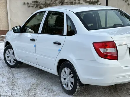 ВАЗ (Lada) Granta 2190 2022 года за 4 290 000 тг. в Актобе – фото 12