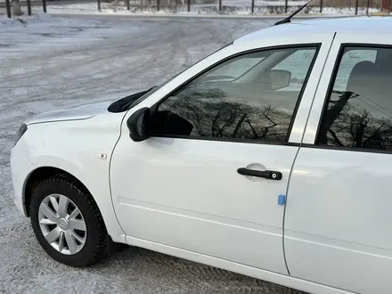 ВАЗ (Lada) Granta 2190 2022 года за 4 290 000 тг. в Актобе – фото 15