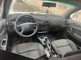 Volkswagen Passat 2002 годаүшін1 700 000 тг. в Караганда – фото 5