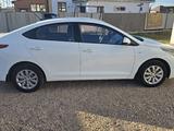 Hyundai Accent 2018 года за 6 500 000 тг. в Астана – фото 4