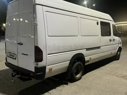 Mercedes-Benz Sprinter 2005 года за 10 500 000 тг. в Алматы – фото 3