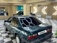 Nissan Primera, 1995