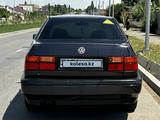 Volkswagen Vento 1993 годаfor1 650 000 тг. в Шымкент – фото 4