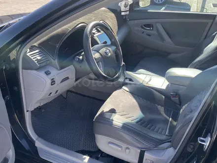 Toyota Camry 2010 года за 5 500 000 тг. в Актау – фото 11