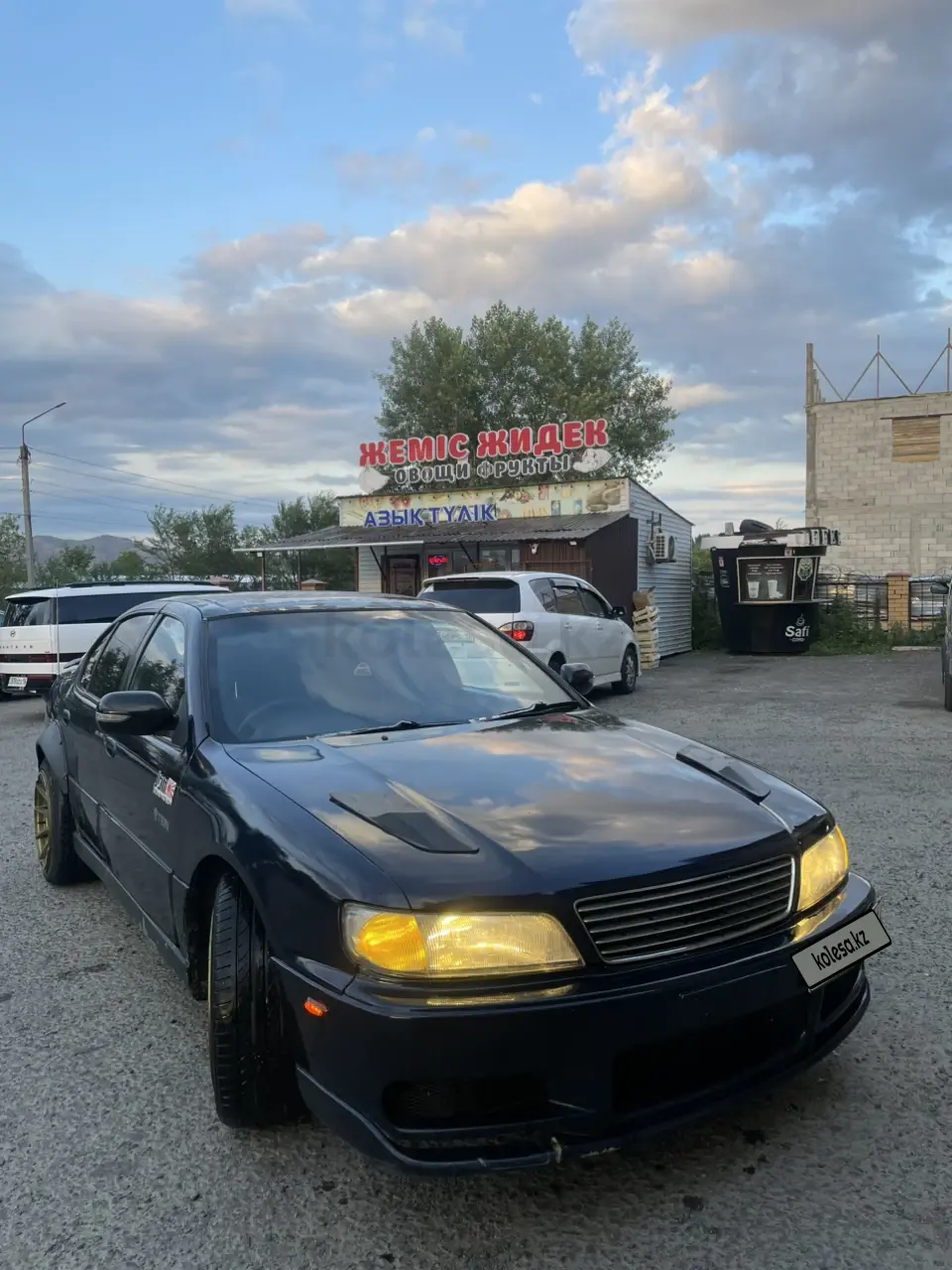 Nissan Cefiro, 1996