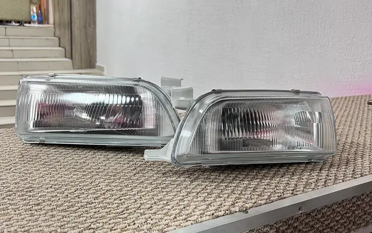 Фары Toyota Corolla Ae 100 (1991-) за 11 000 тг. в Астана