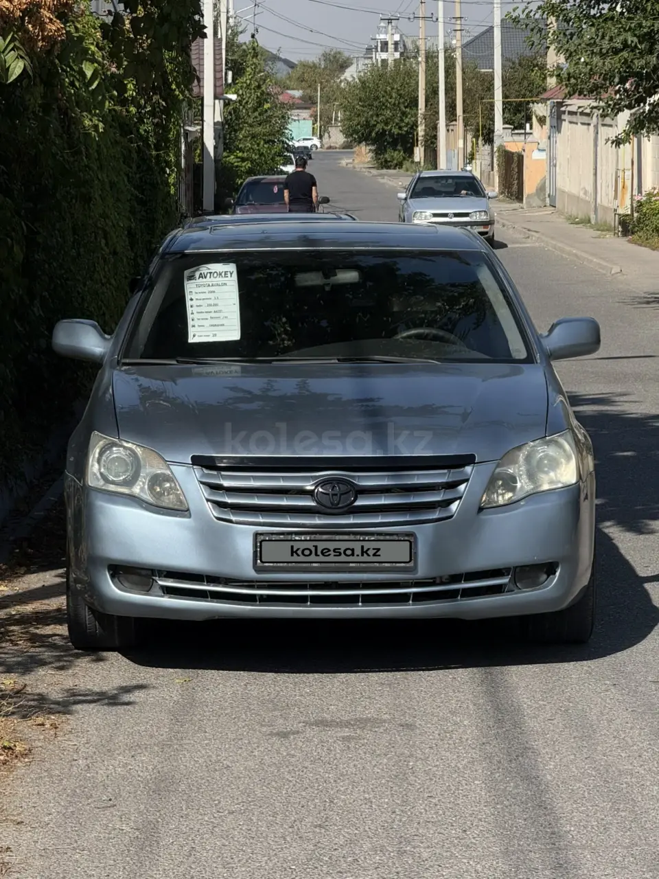 Toyota Avalon, 2006