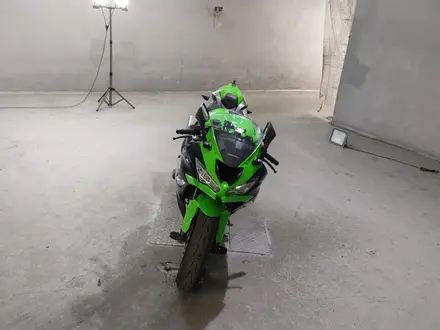 Kawasaki  NINJA ZX-6R 2019 года за 5 490 000 тг. в Шымкент – фото 3