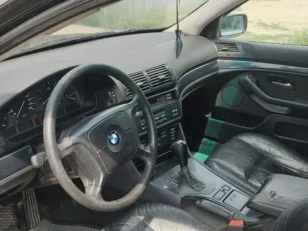BMW 528 1998 года за 1 900 000 тг. в Актобе – фото 9