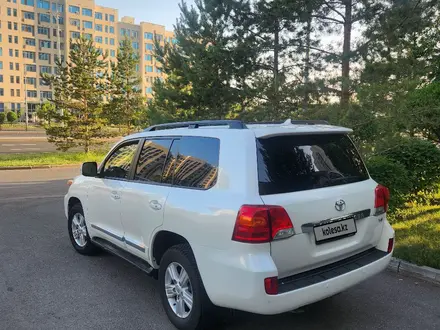 Toyota Land Cruiser 2014 года за 25 500 000 тг. в Астана – фото 3