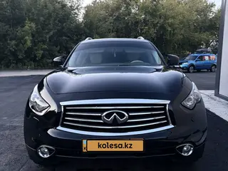 Infiniti QX70, 2014