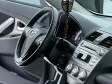 Toyota Camry, 2011