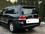 Toyota Land Cruiser 2010 годаүшін16 500 000 тг. в Алматы – фото 2