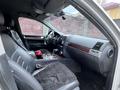 Volkswagen Touareg 2008 года за 4 500 000 тг. в Алматы – фото 10