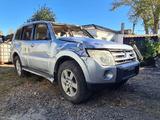 Mitsubishi Pajero 2007 годаүшін3 500 000 тг. в Караганда – фото 3