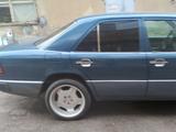 Mercedes-Benz E 260 1992 года за 1 500 000 тг. в Алматы – фото 3