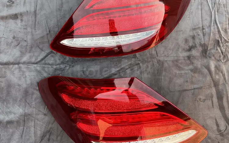 Задний Mercedes e-class w213 17-21 за 120 000 тг. в Алматы
