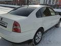 Volkswagen Passat 2002 годаfor2 400 000 тг. в Астана – фото 4