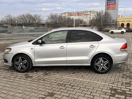 Volkswagen Polo 2011 года за 3 400 000 тг. в Актобе – фото 2