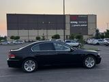 BMW 750 2006 годаүшін6 500 000 тг. в Алматы – фото 2