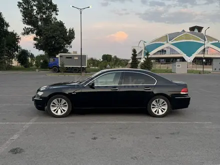 BMW 750 2006 года за 6 500 000 тг. в Алматы – фото 7