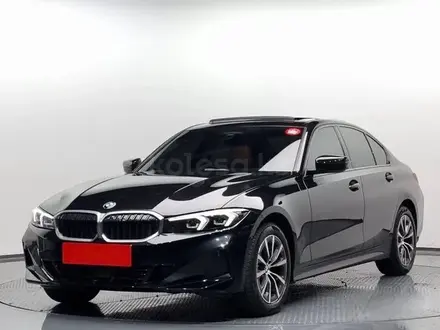 BMW 320 2023 года за 17 100 000 тг. в Астана