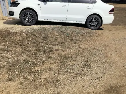 Volkswagen Polo 2020 года за 6 900 000 тг. в Актобе – фото 2