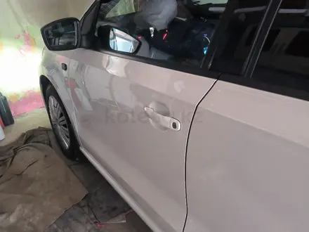 Volkswagen Polo 2020 года за 6 900 000 тг. в Актобе – фото 24