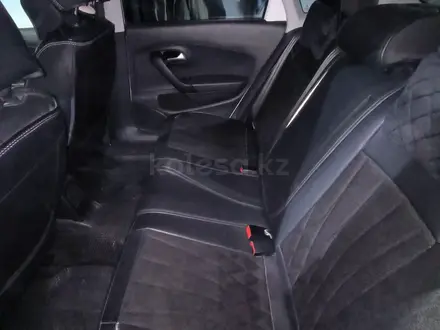Volkswagen Polo 2020 года за 6 900 000 тг. в Актобе – фото 6